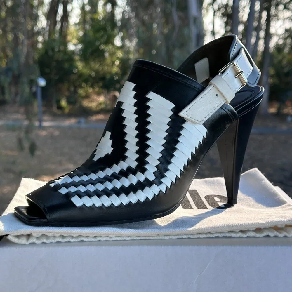 Colville Heels IT40 - Picture 3 of 13